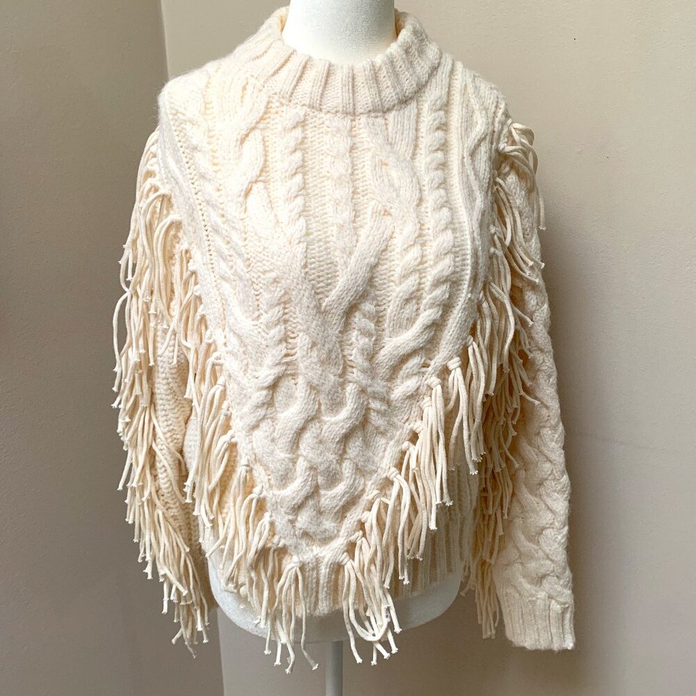 H&M NWOT cream chunky cable-knit long-sleeve sweater with fringe